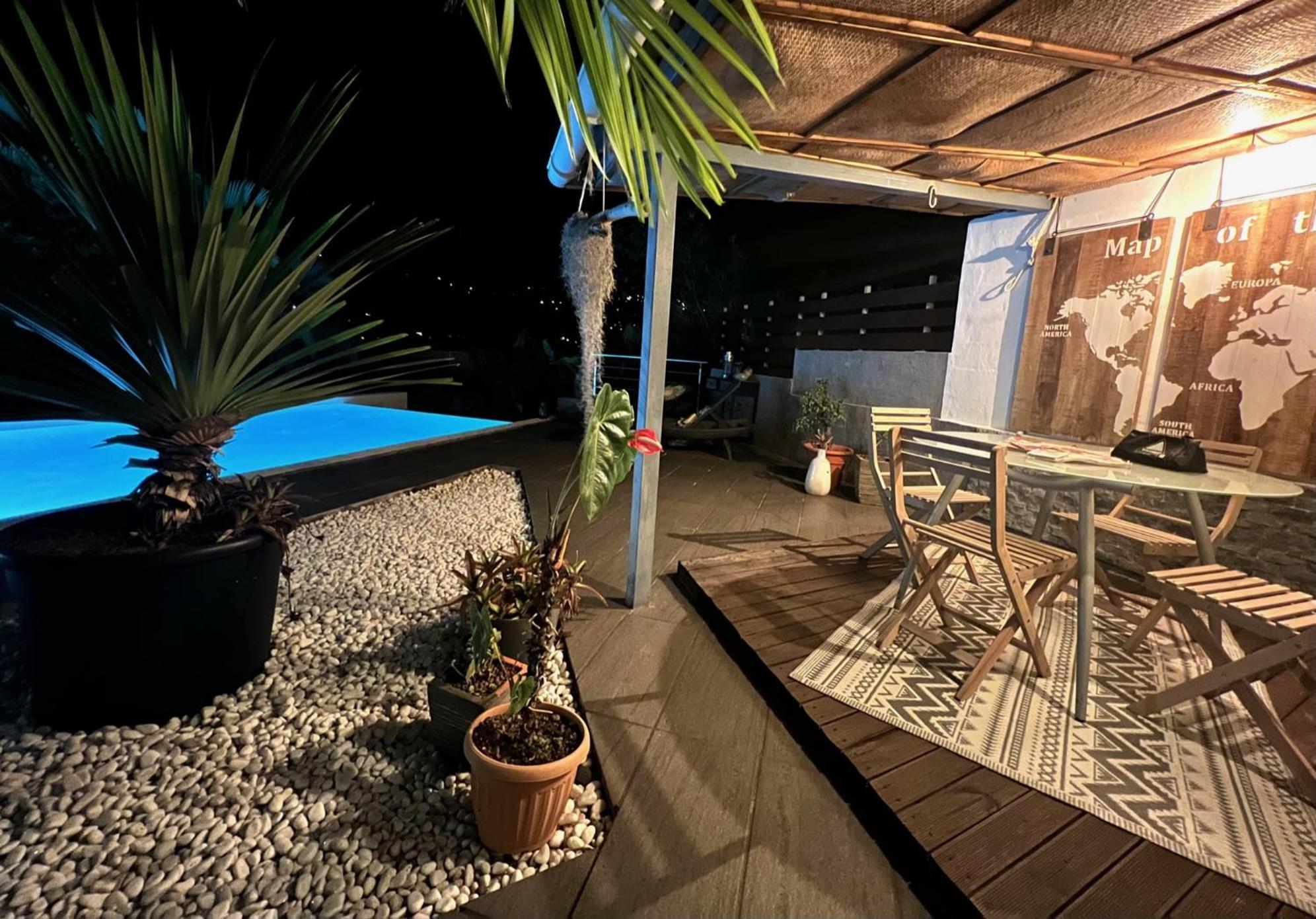 Villa Ti Moon, Entre Deux, Piscine 외부 사진